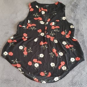 Black & red floral top